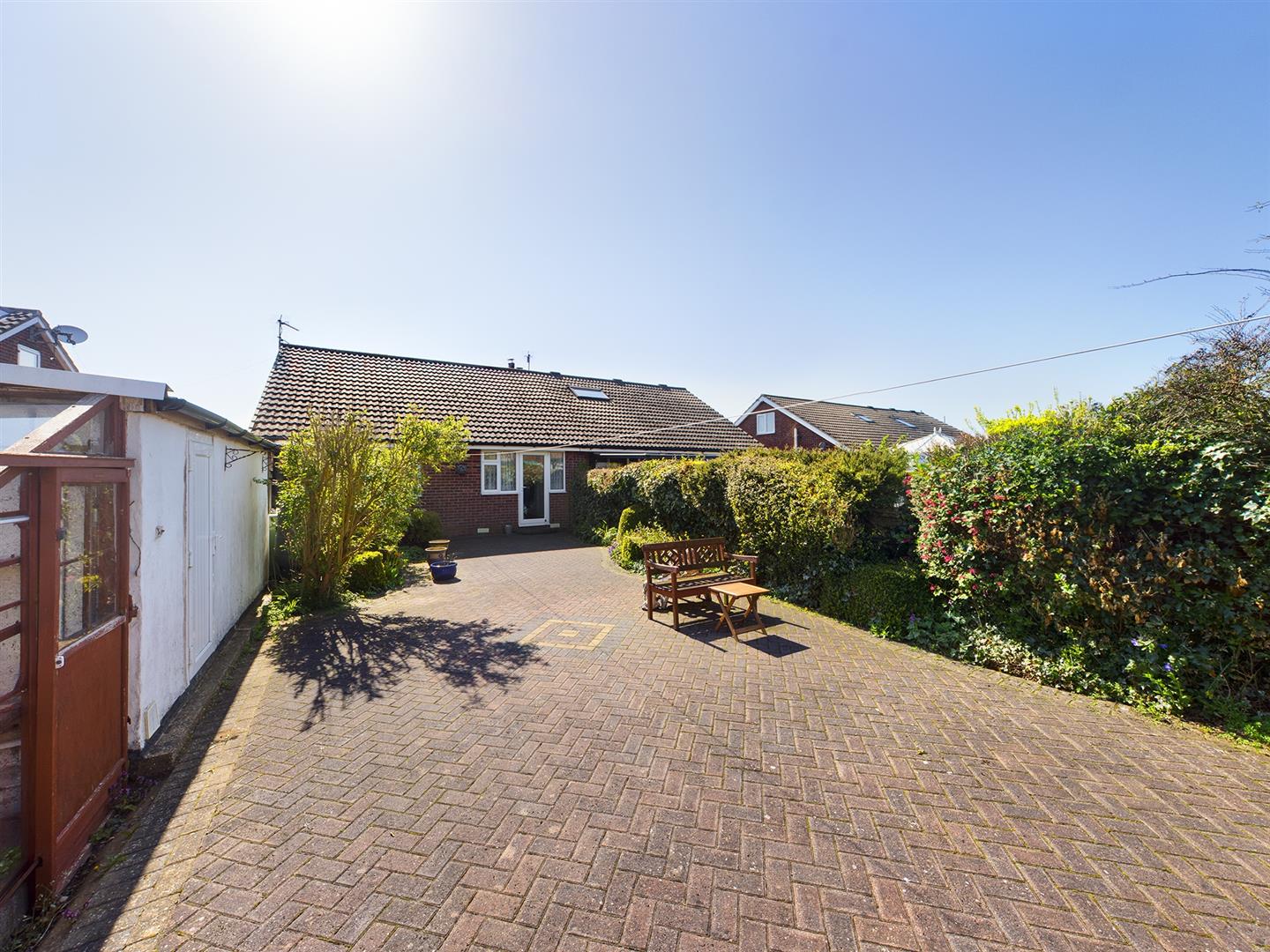 Hollycroft, Barmston, Driffield Belts Estate Agents